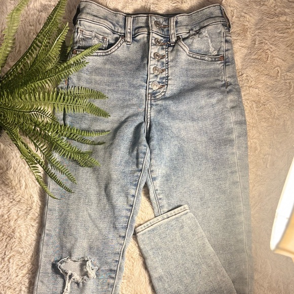 Express High Rise 00 Skinny Jeans - Picture 3 of 5